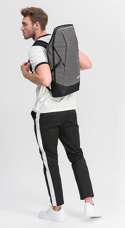 aevor daypack echo black