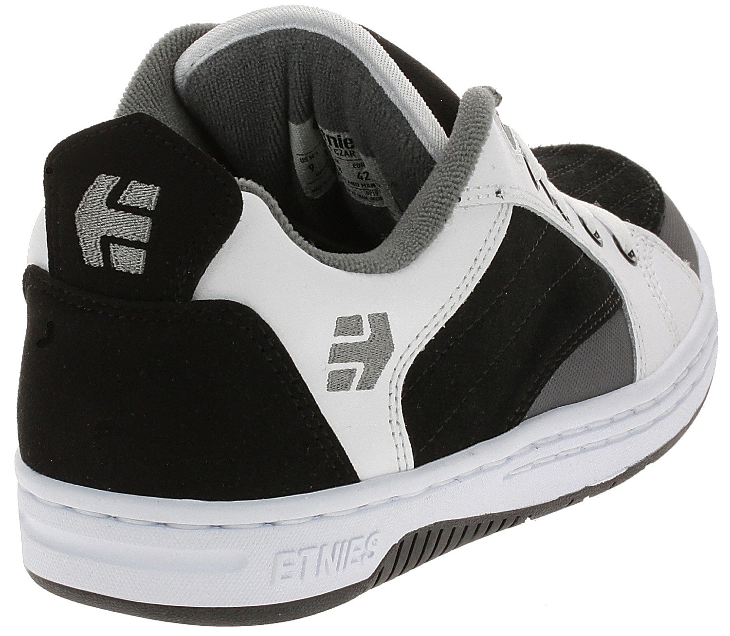 etnies czar skate shoes