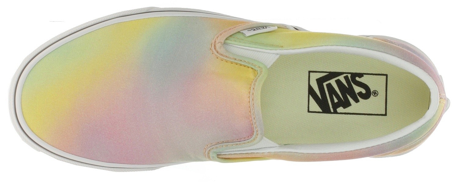 aura shift slip on vans