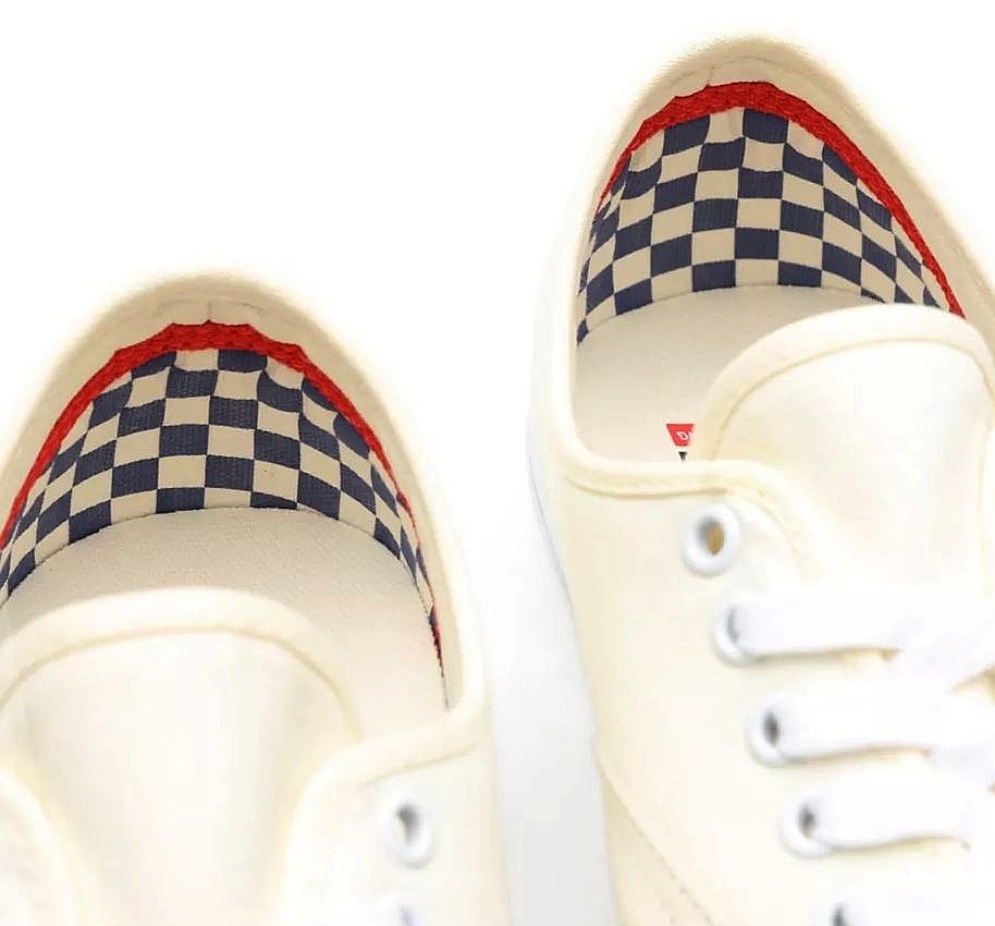 vans era tonal checkerboard skate shoe true white