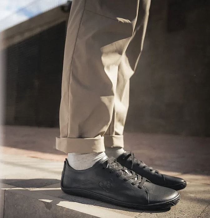 buty Vivobarefoot Addis M - Triple Black - snowboard-online.pl