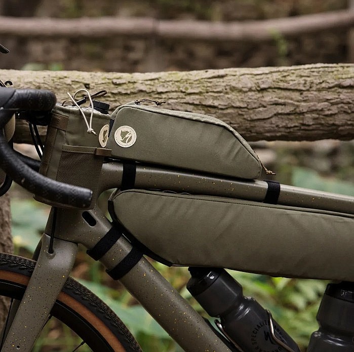 brašna Fjällräven Hoja Frame Bag L - 550/Black