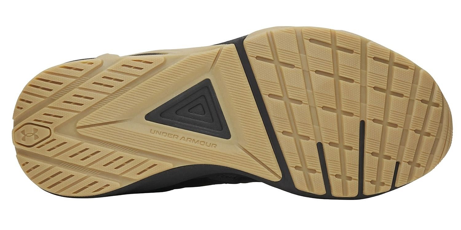 boty Under Armour Charged Commit TR 5 - Anthracite/Black