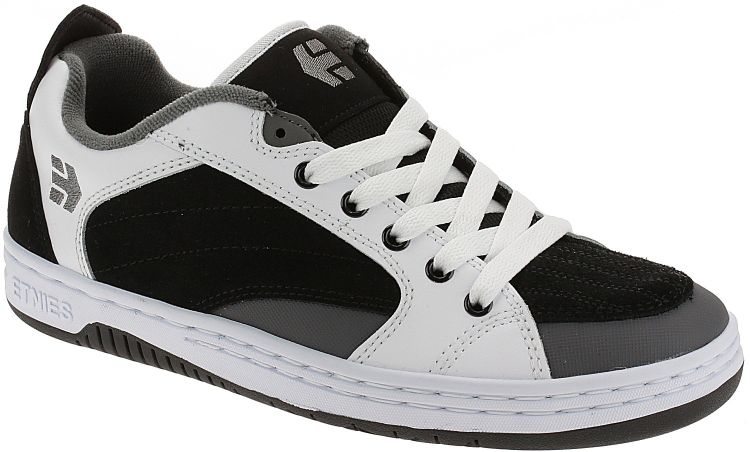 etnies czar shoes