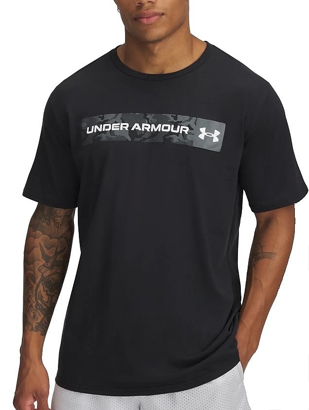 tričko Under Armour Camo Chest Stripe - Black/Marine OD Green/White