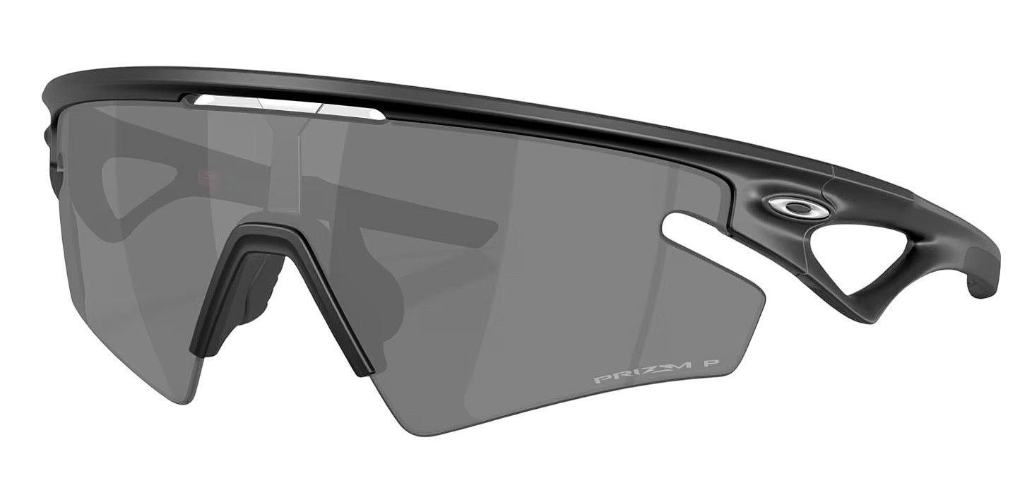 des lunettes Oakley Sphaera Slash - Matte Black/Prizm Black Polarized