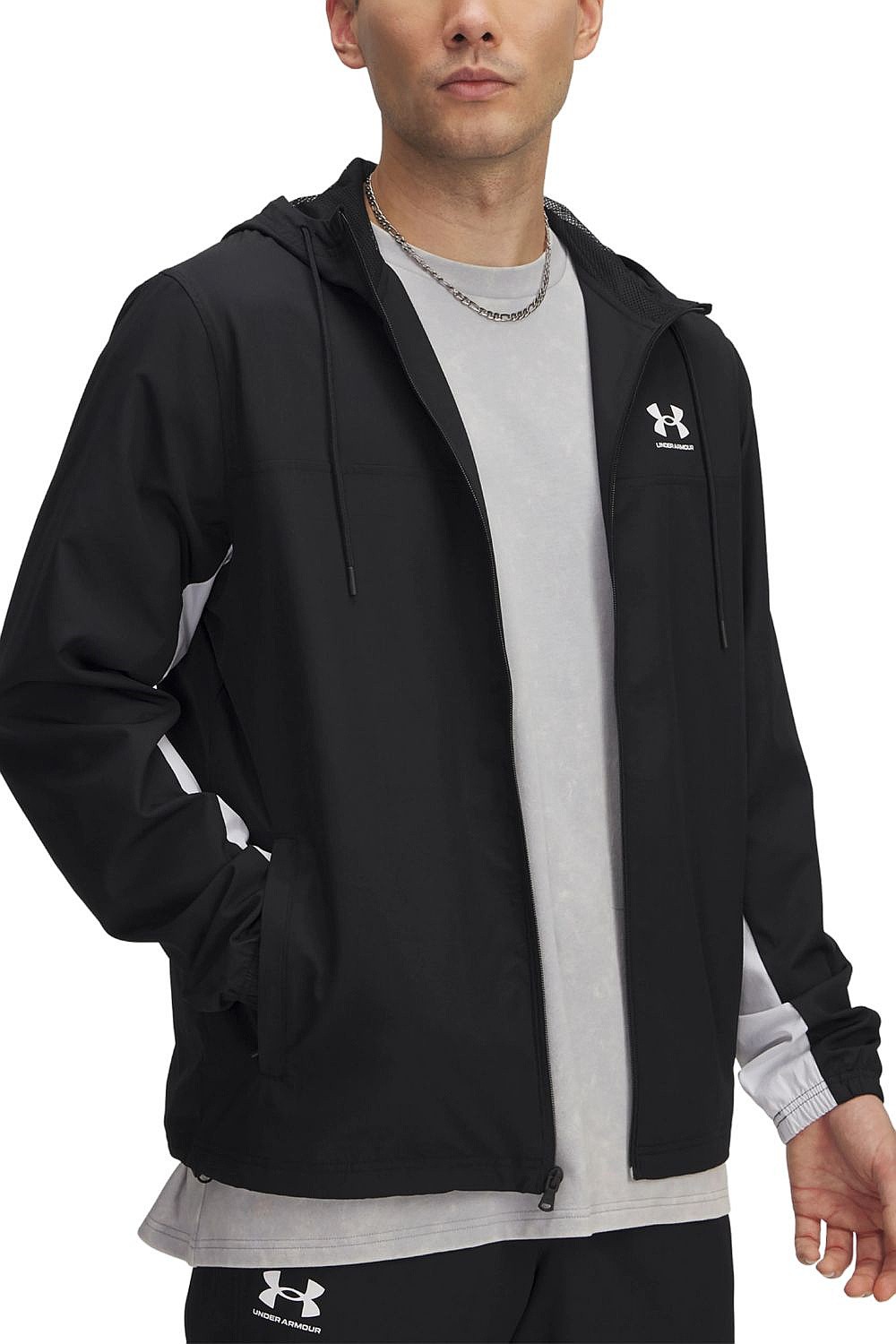 jacket Under Armour Rival Woven Windbreaker - Black - men´s