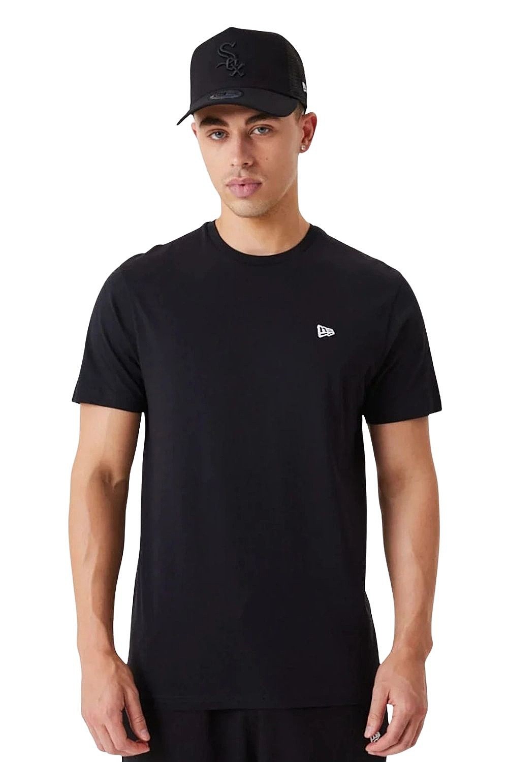 tričko New Era Essential Branded - Black/White