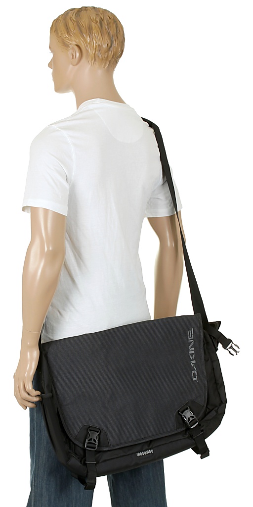 taška Dakine Messenger LG 23 - Black Stripes