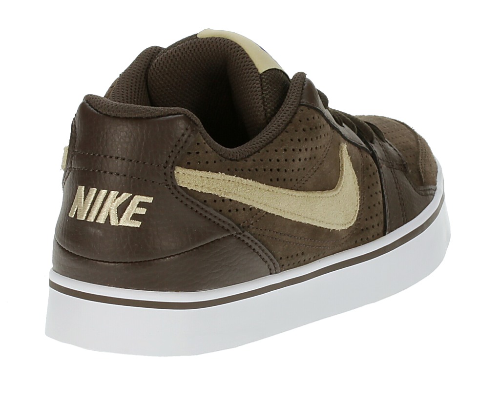 shoes Nike Ruckus Low - Baroque Brown/Grain/White