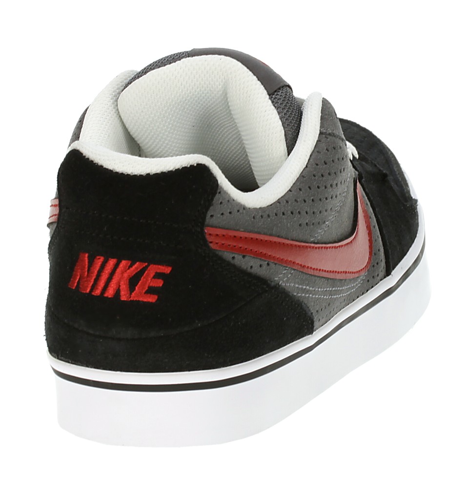 shoes Nike Ruckus Low - Dark Gray/Varsity Red/Black