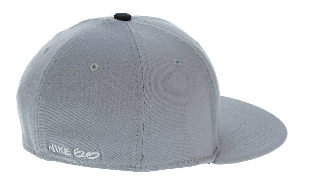 kšiltovka Nike 6.0 Big Win Swoosh Flexfit - 065/Cool Gray/Cool Gray