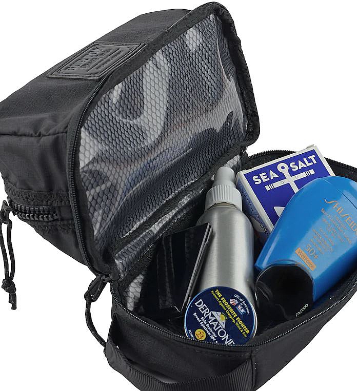 cosmetic bag Burton Low Maintenance Kit True Black Triple Ripstop