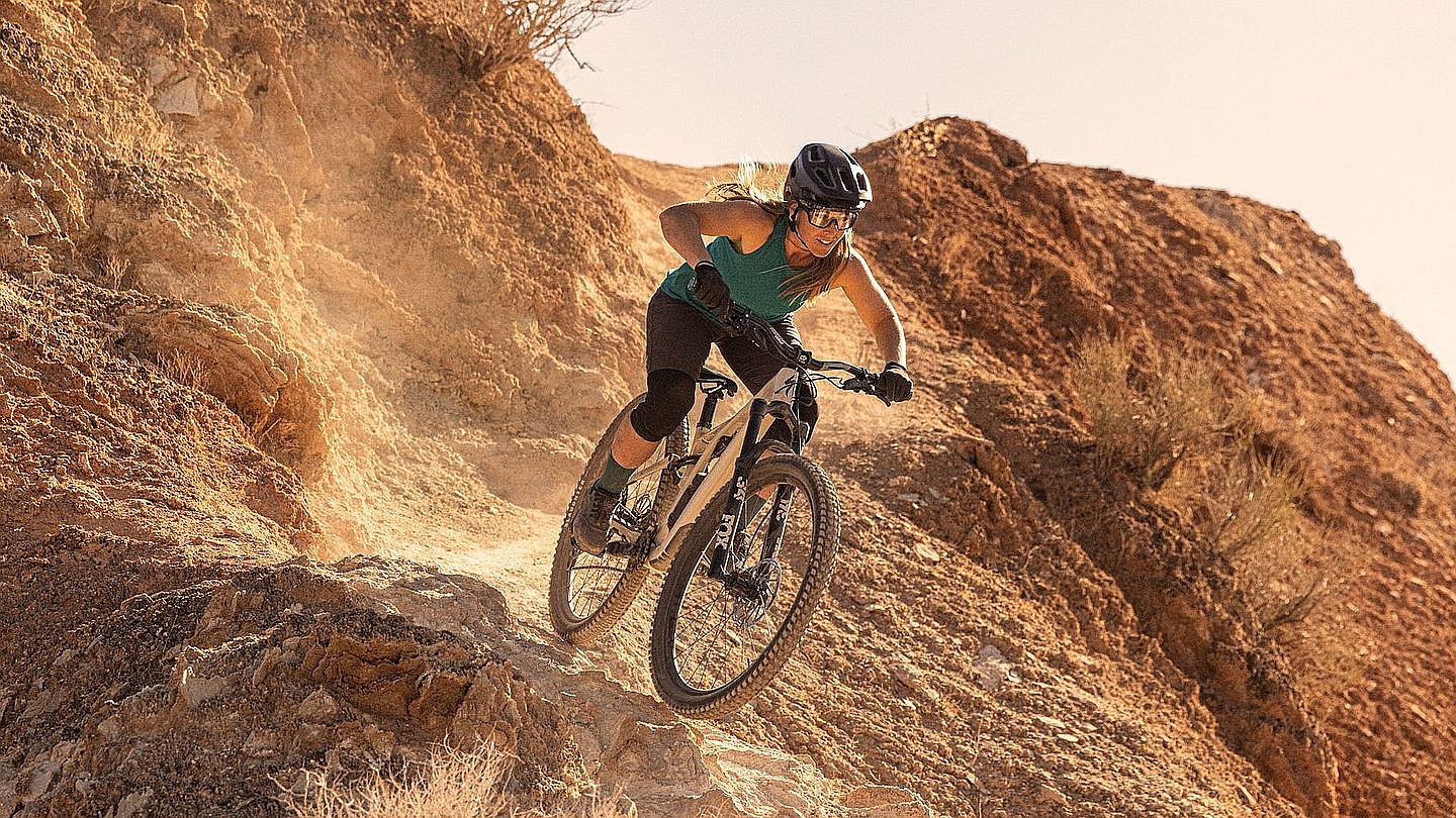 kraťasy Specialized Trail Cargo - Black