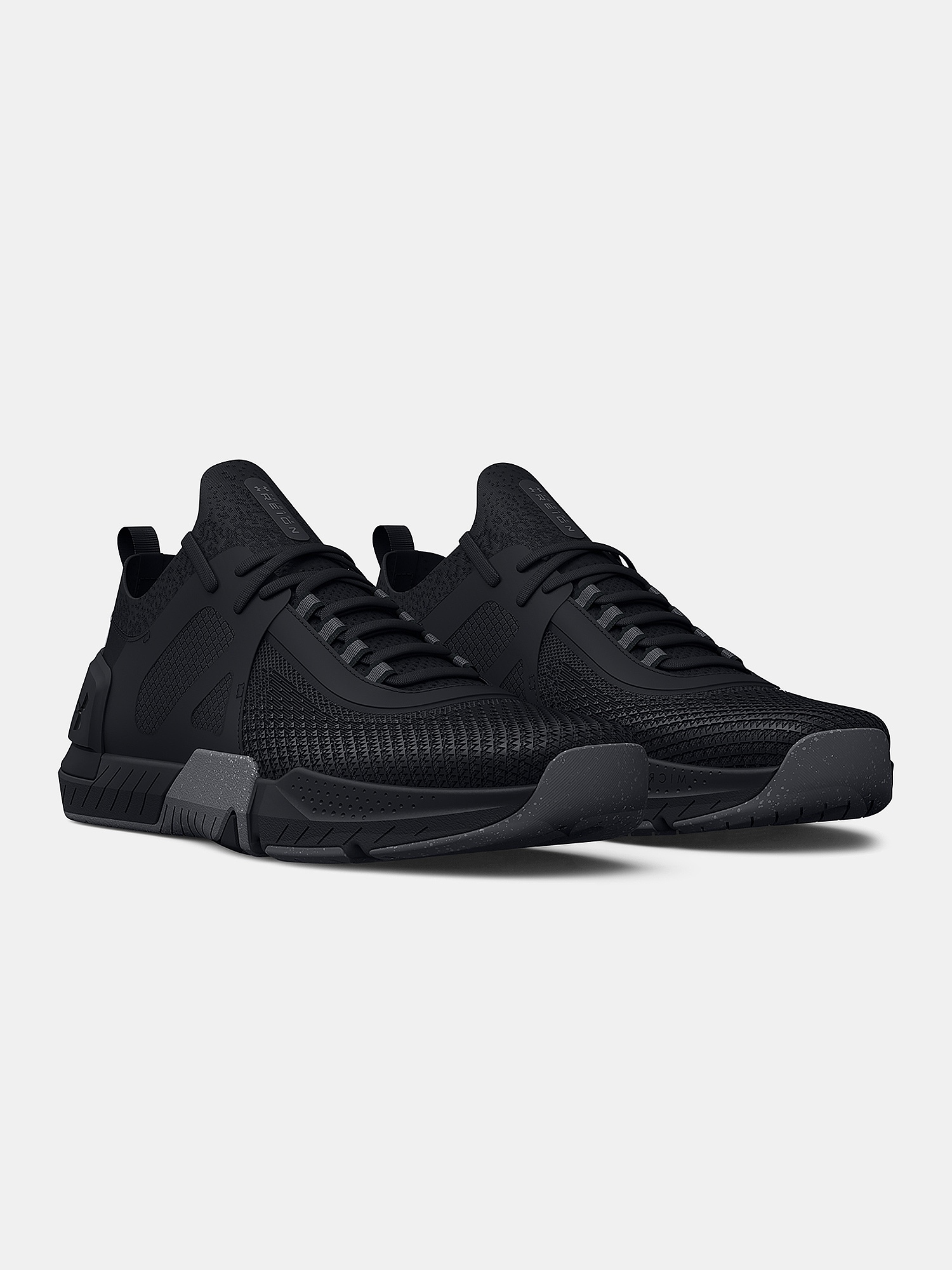 shoes Under Armour TriBase Reign 4 Pro - Black - men´s