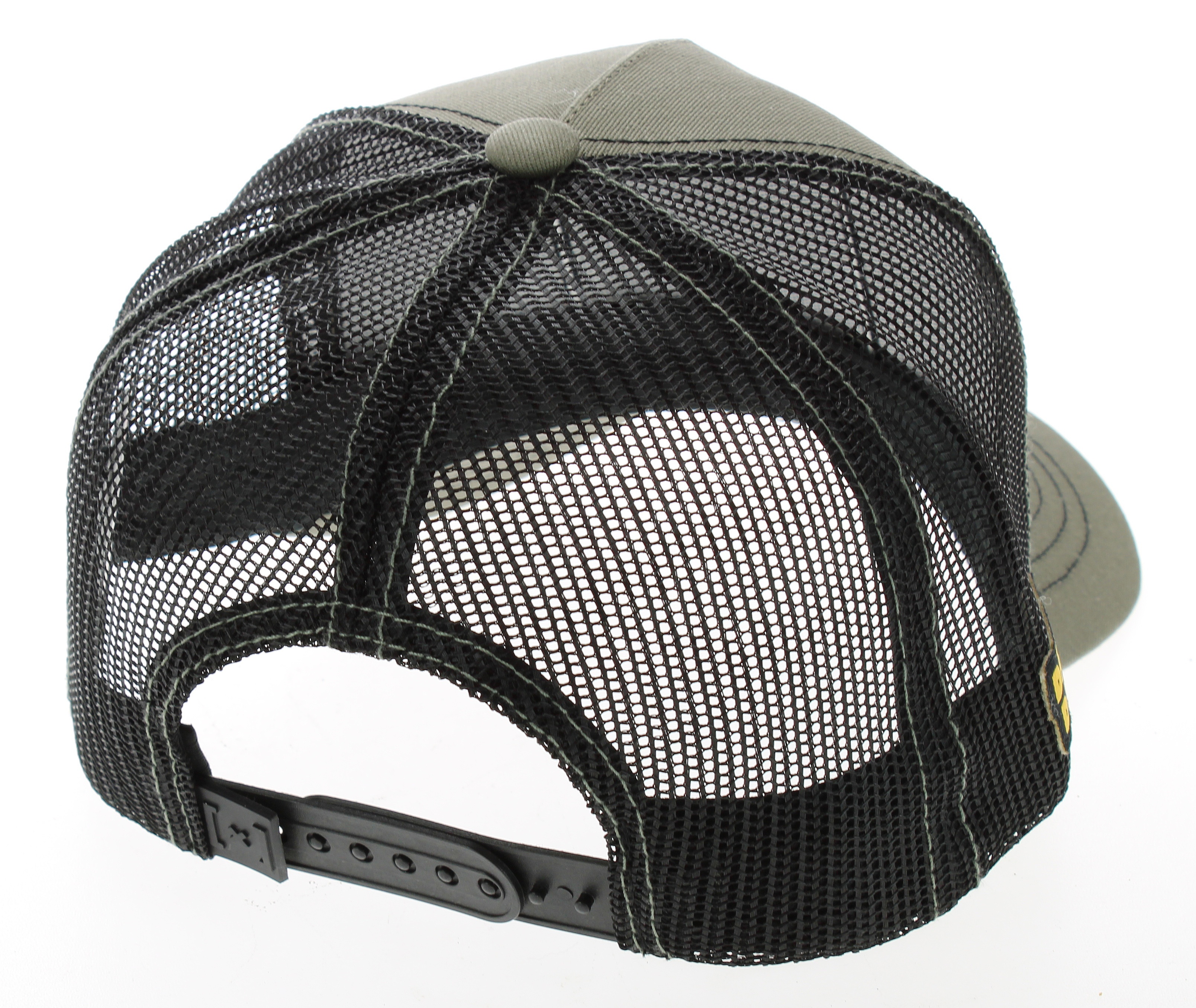 czapka z daszkiem Capslab Looney Tunes Metal Plate Trucker - Daffy Duck/Olive/Black