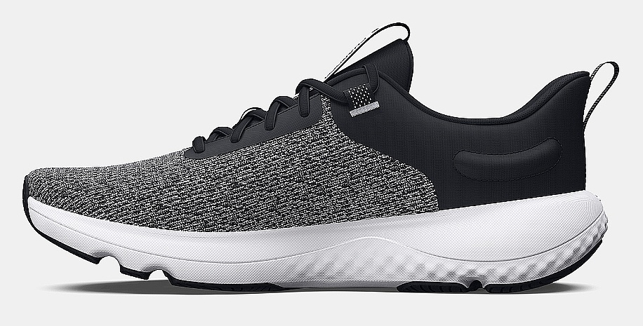 chaussures Under Armour Charged Revitalize - Black/White - women´s