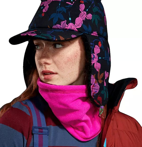 šiltovka Roxy Roxy X Rowley Trapper - KVJ6/True Black Darkreds Floral