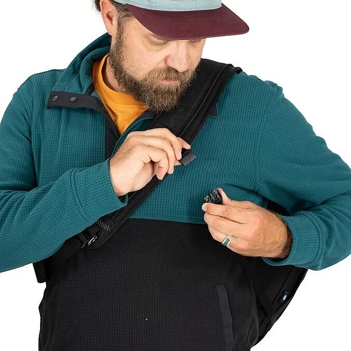 sac bandoulière  Osprey Metron Messenger 18 - Black/Anchor Blue