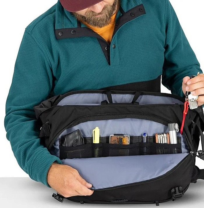 sac bandoulière  Osprey Metron Messenger 18 - Black/Anchor Blue