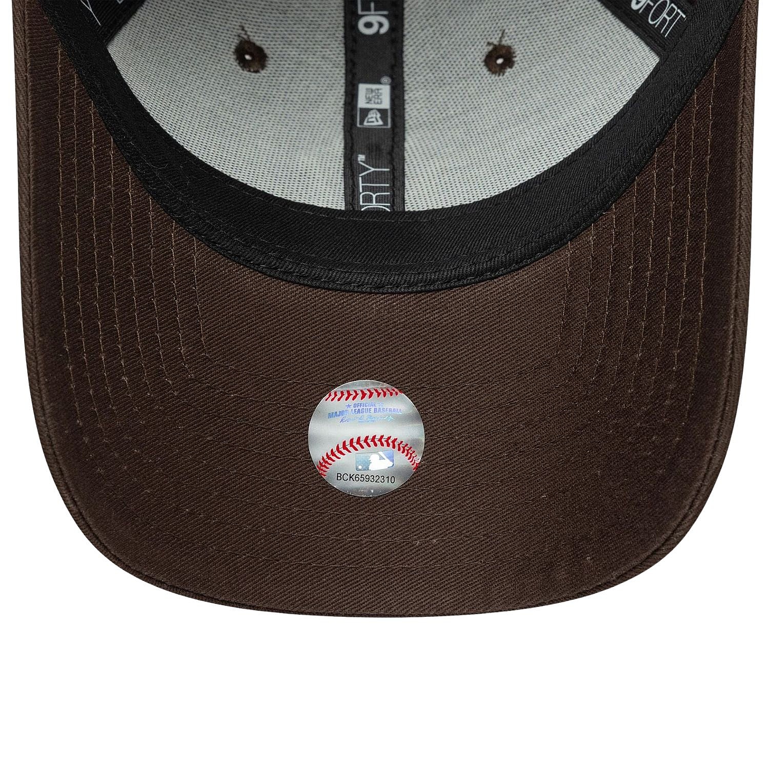 casquette New Era 9FO League Essential Midi MLB New York Yankees - NFL Brown Suede - women´s