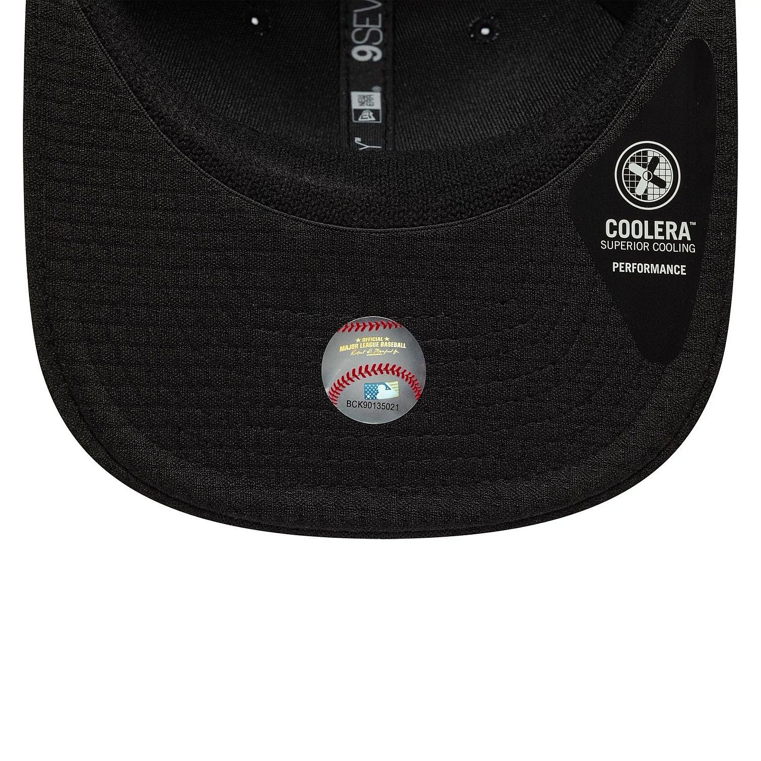 kšiltovka New Era 9SE Stretch Mesh Flawless MLB New York Yankees - Black