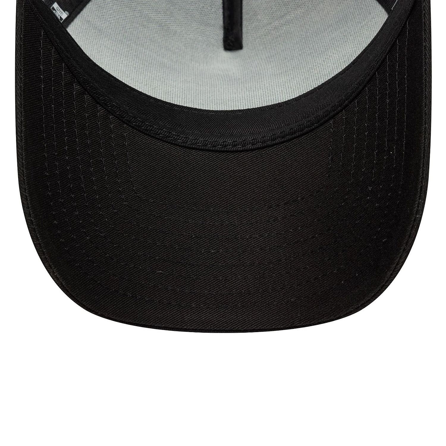 kšiltovka New Era 9FO AF Seas.Trucker F1 Visa Cash App Racing Bulls - Black