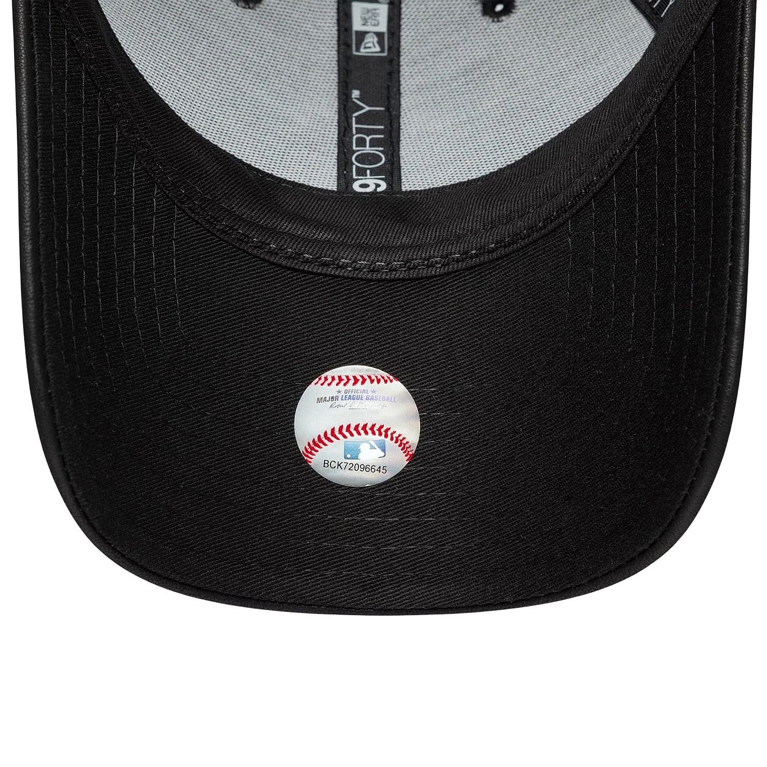 kšiltovka New Era 9FO PU MLB New York Yankees - Black