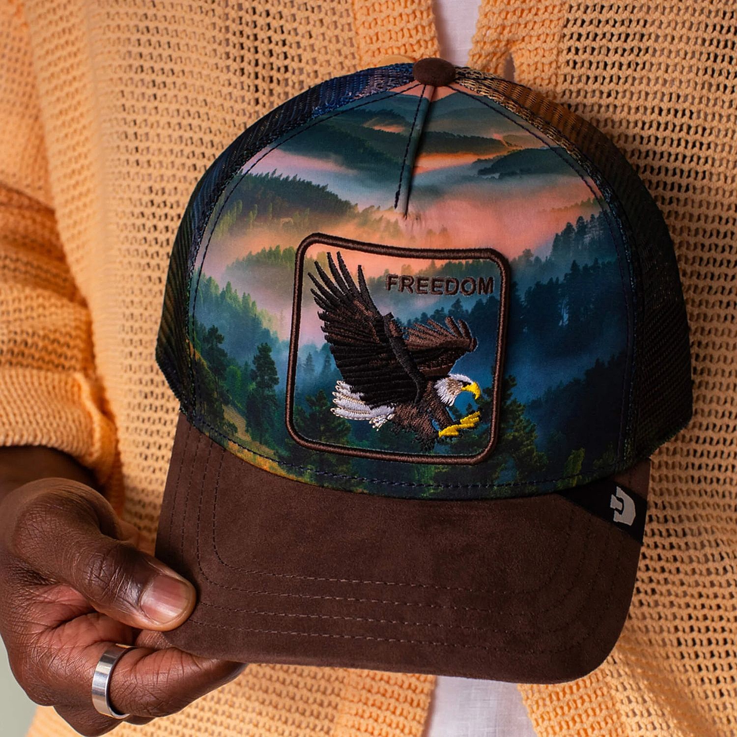 czapka z daszkiem Goorin Bros. Eagle In The Element Trucker - Ground