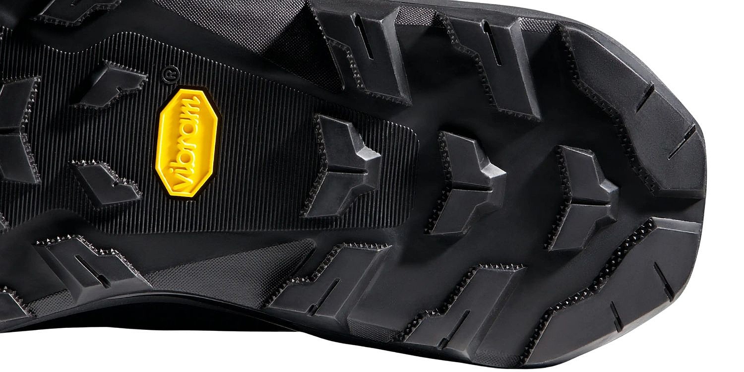 topánky Mammut Ducan III Low GTX - Black - men´s