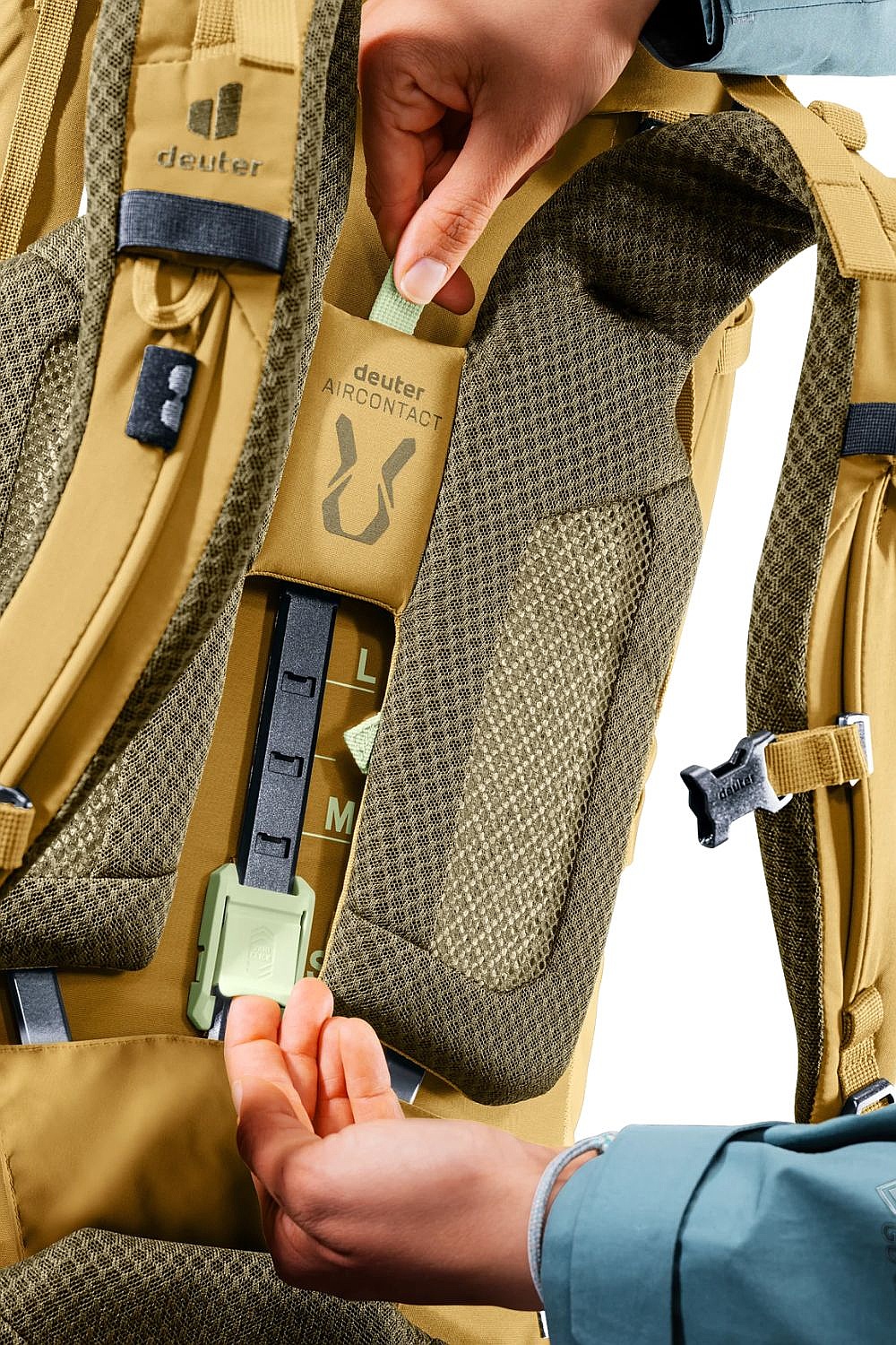 backpack Deuter Aircontact Core 45+10 - Savanna/Nori - women´s