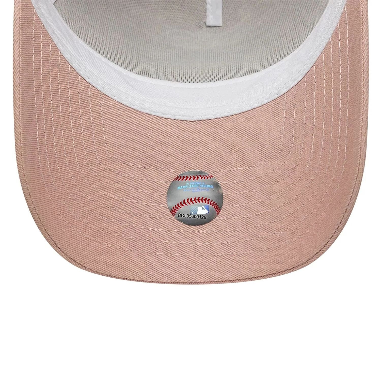 Kappe New Era 9FO AF Outline Trucker MLB New York Yankees - Pink Rouge/White - men´s