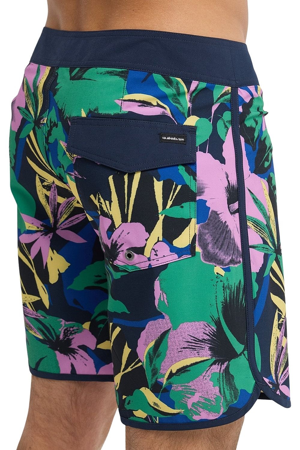 Badeshorts Quiksilver Surfsilk Scallop 18 - KTP6/Dark Navy Interact Floral - men´s