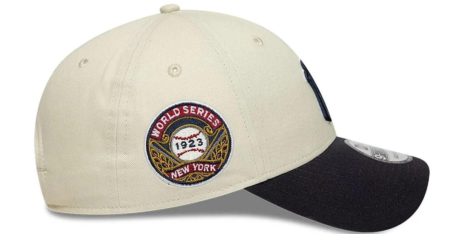 casquette New Era 9FO Ws Patch MLB New York Yankees - Light Cream/Navy - men´s