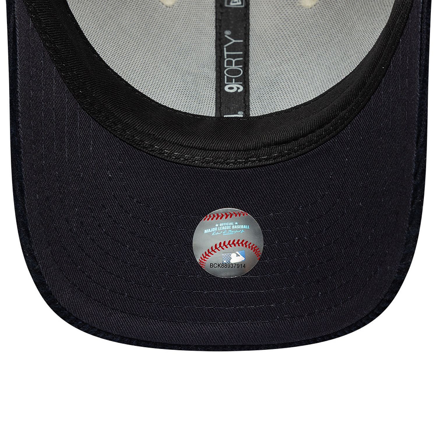šiltovka New Era 9FO M-Crown Cord MLB New York Yankees - Light Cream/Navy - men´s