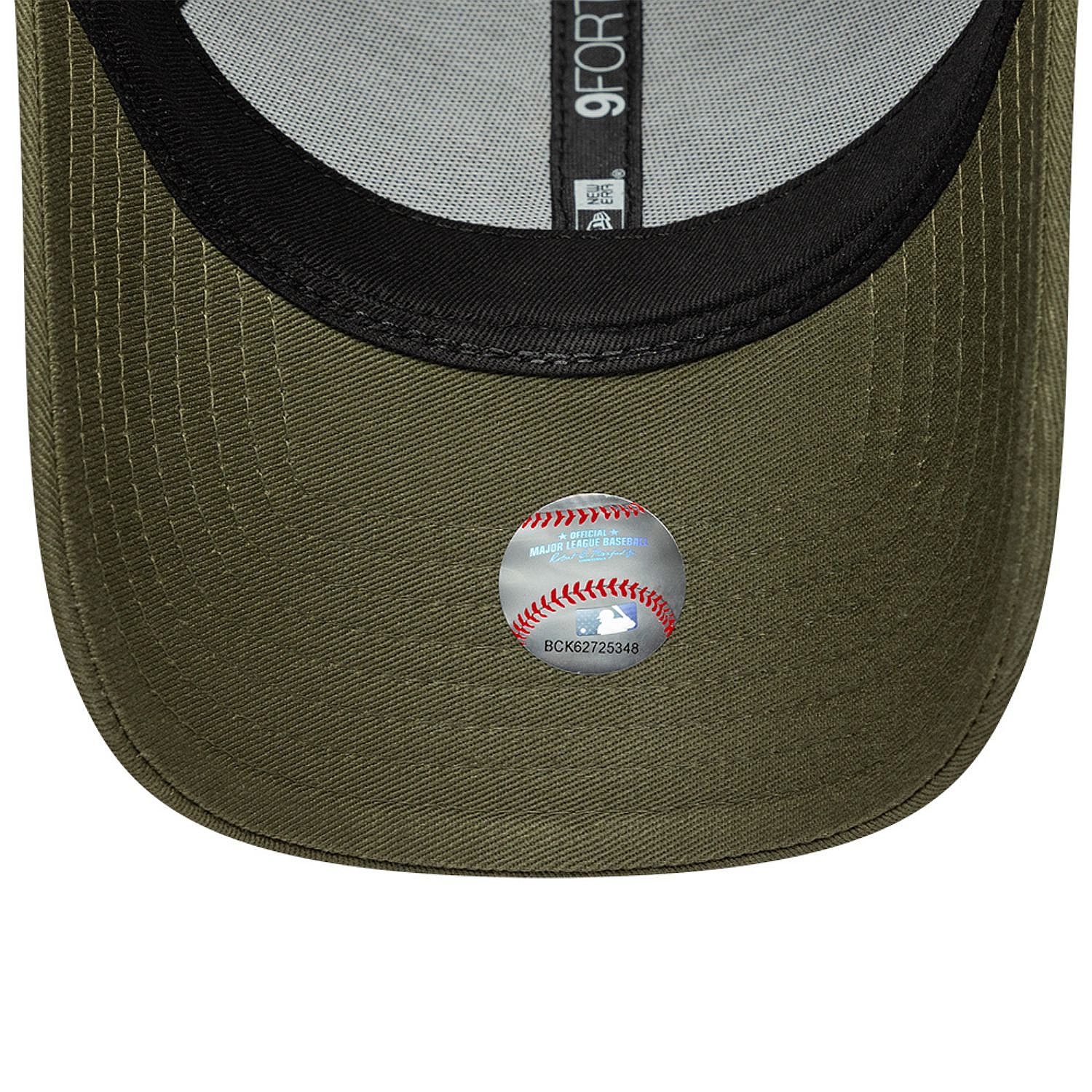 šiltovka New Era 9FO Tort Infill MLB New York Yankees - New Olive - women´s
