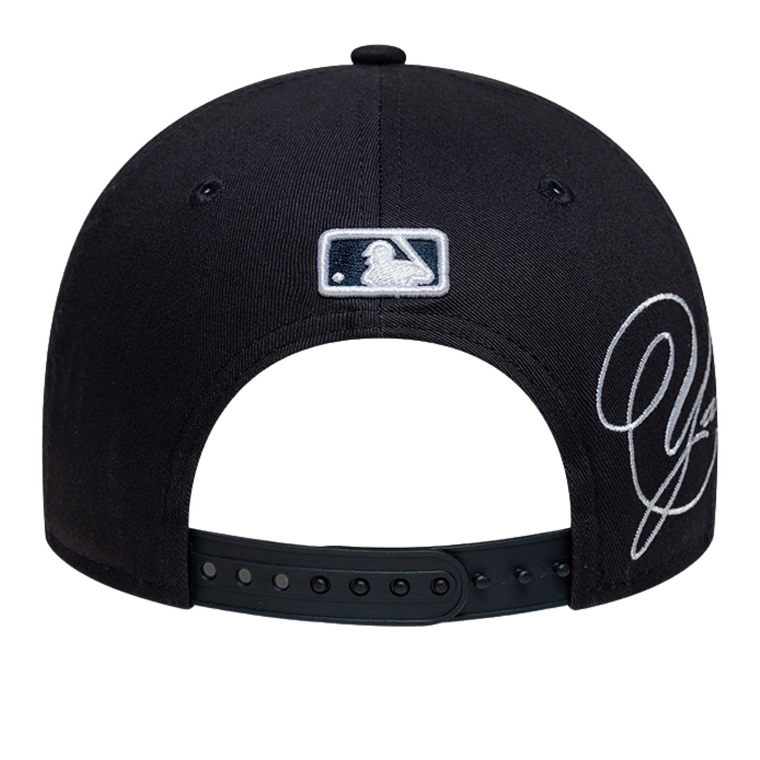 šiltovka New Era 9FO M-Crown Side Script MLB New York Yankees - Navy - men´s