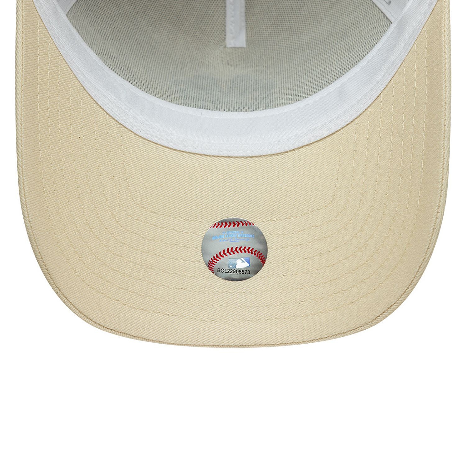 šiltovka New Era 9FO AF Outline Trucker MLB New York Yankees - Light Cream/Blue Bead - men´s
