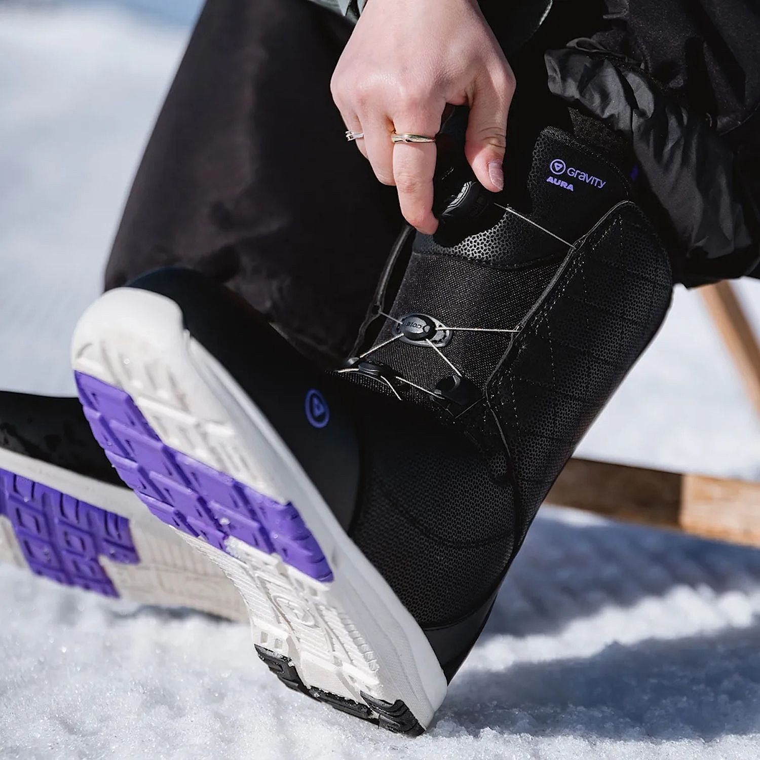 topánky Gravity Aura MOZ Boa - Black/Violet - women´s